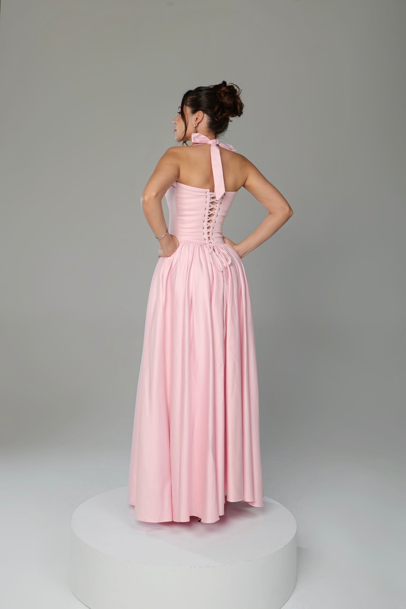 Vestido longo Beatrice rosa com saia ampla