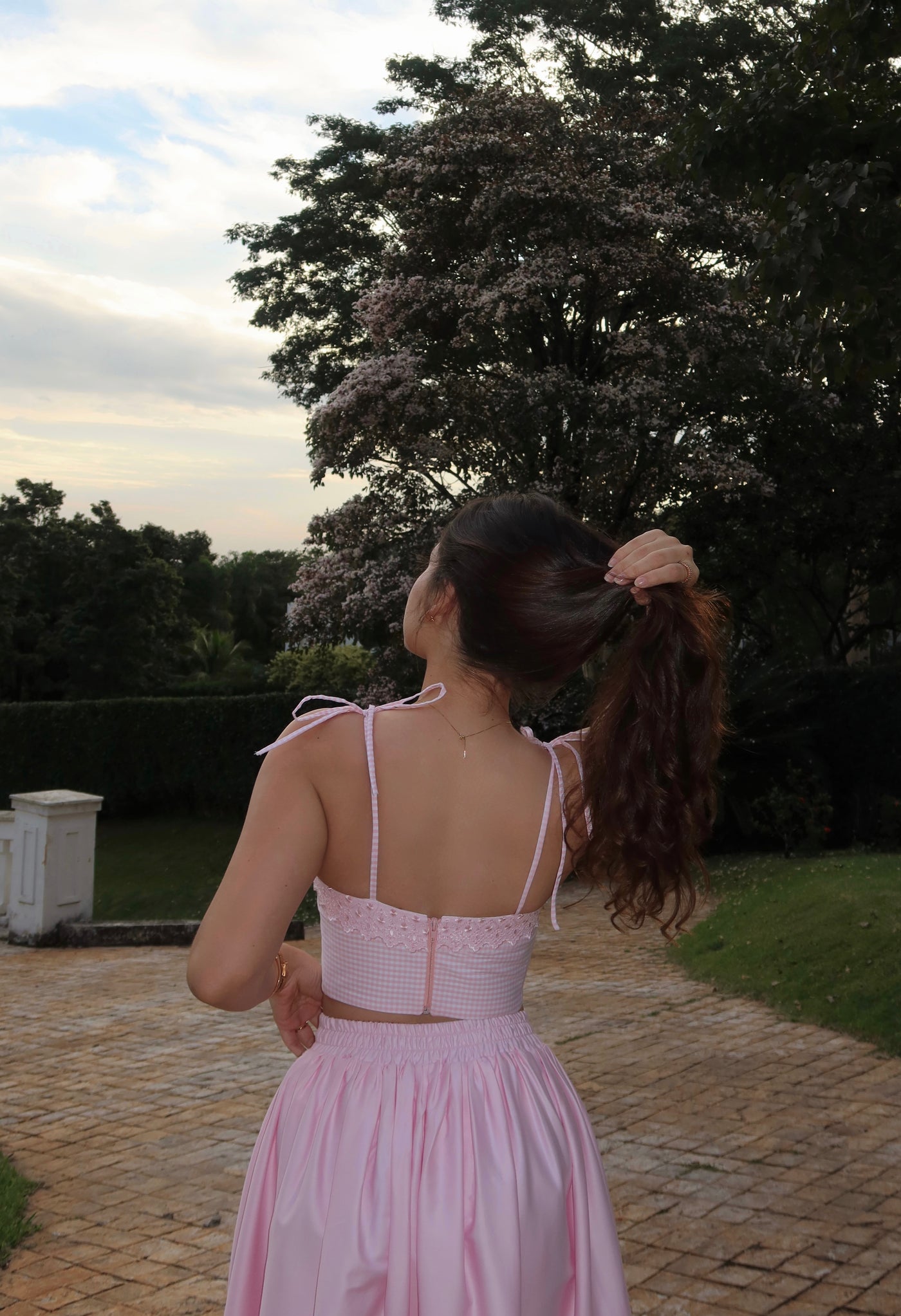 Costas do conjunto Felicia rosa vichy