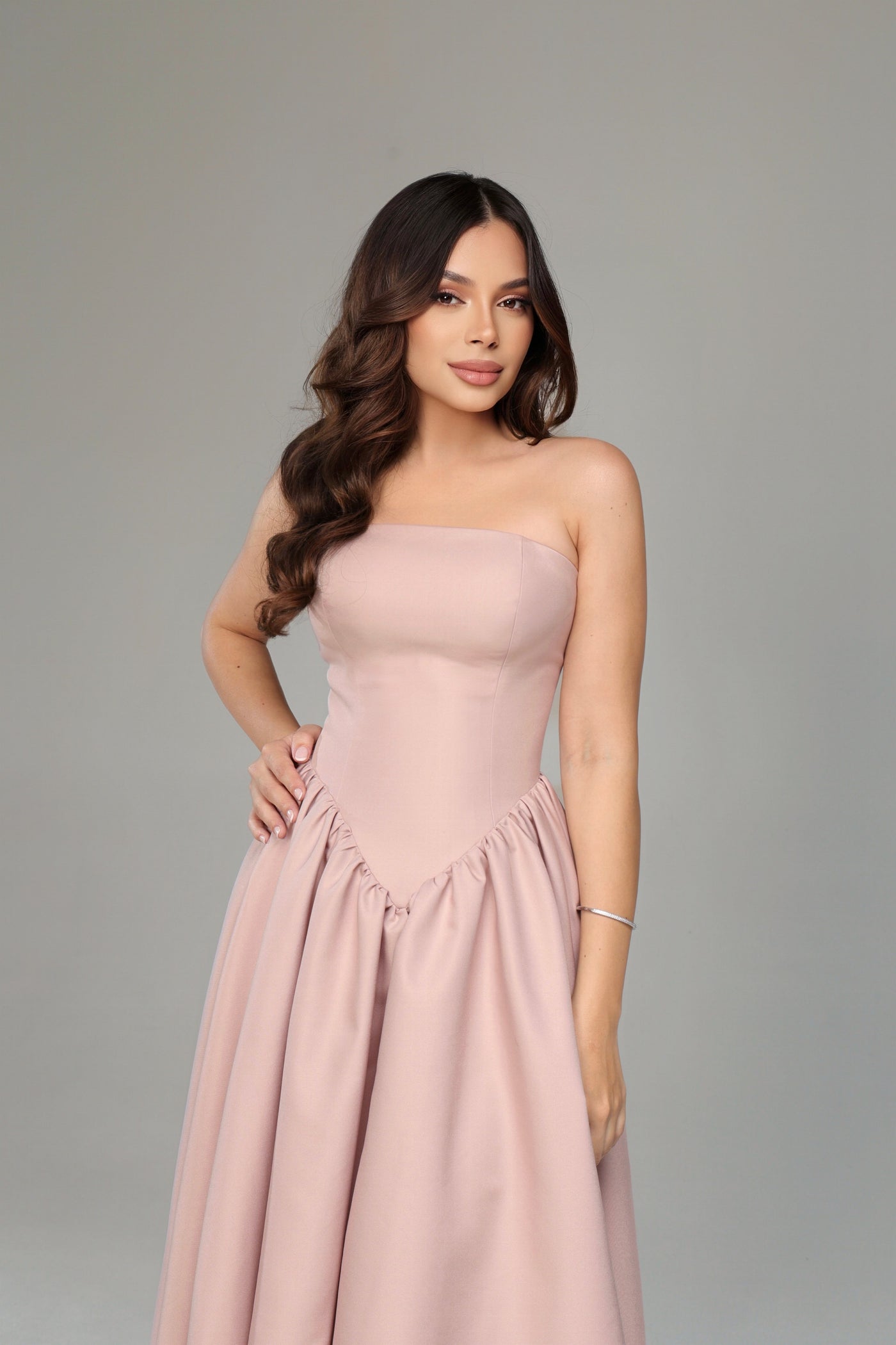 Vestido Rosalie Atelier rosa nude
